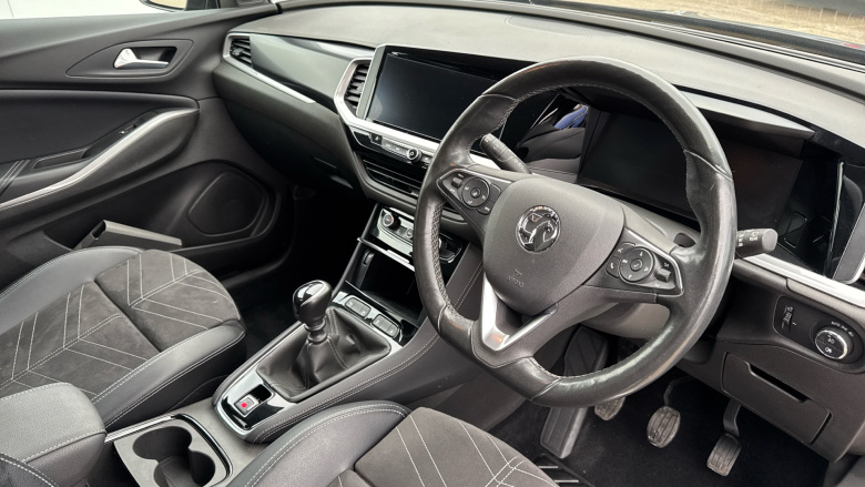 Vauxhall Grandland 1.2 Turbo Ultimate 5dr Petrol Hatchback